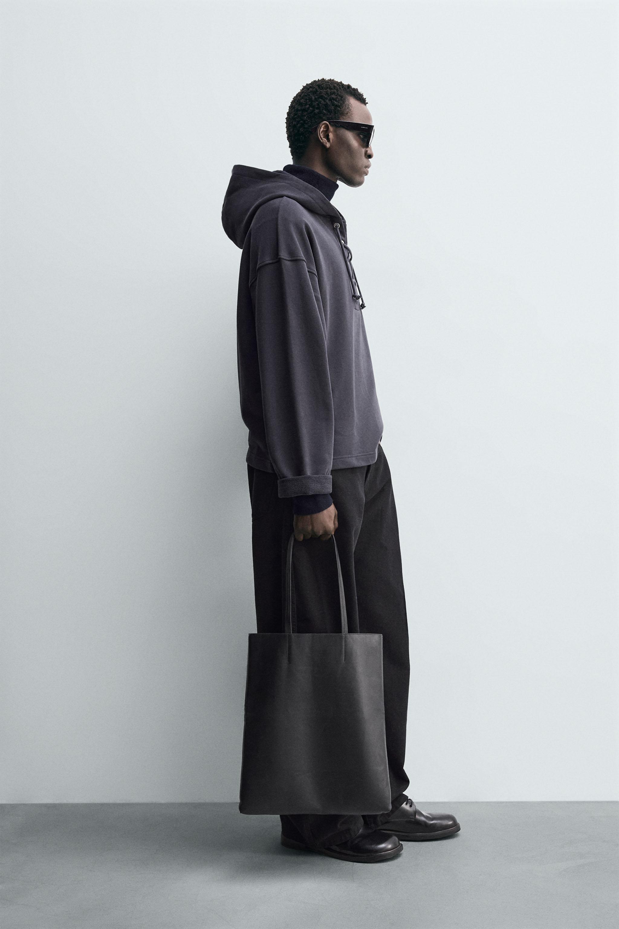 TEXTURED DRAWSTRING SWEATSHIRT